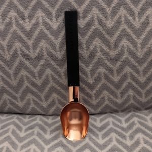 Barista & co. The scoop coffee measure spoon